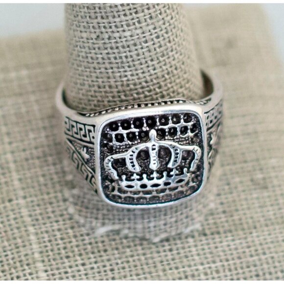 Size 13 silver prince vintage ring (C6) - Picture 2 of 3